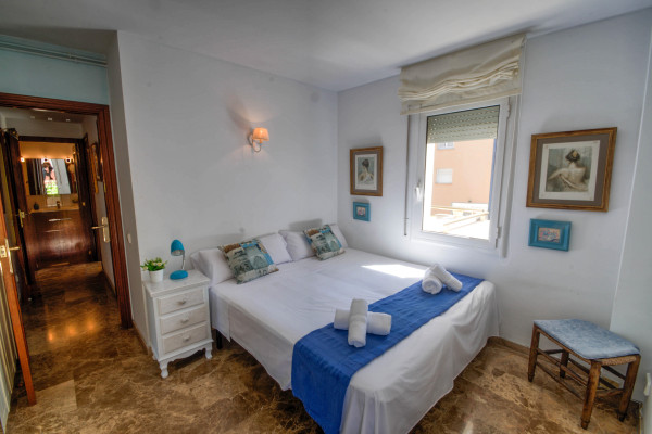 #7574 - The Rose | Holiday Rentals | Hello Homes Sitges