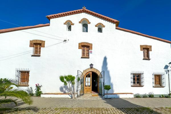 #77302 - Masia Palou Alt | Holiday Rentals | Hello Homes Sitges