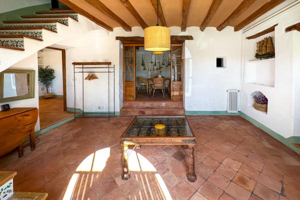 #77304 - Masia Palou Alt | Holiday Rentals | Hello Homes Sitges