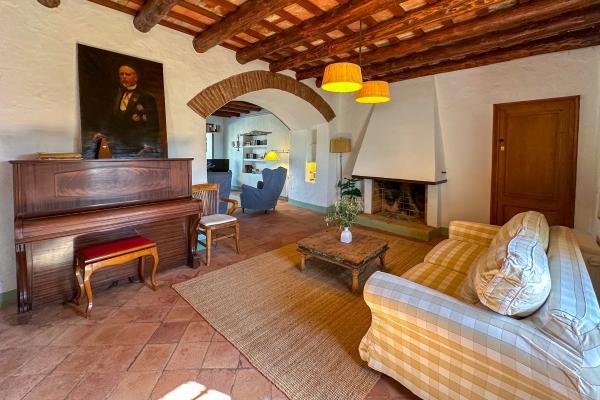 #77306 - Masia Palou Alt | Holiday Rentals | Hello Homes Sitges