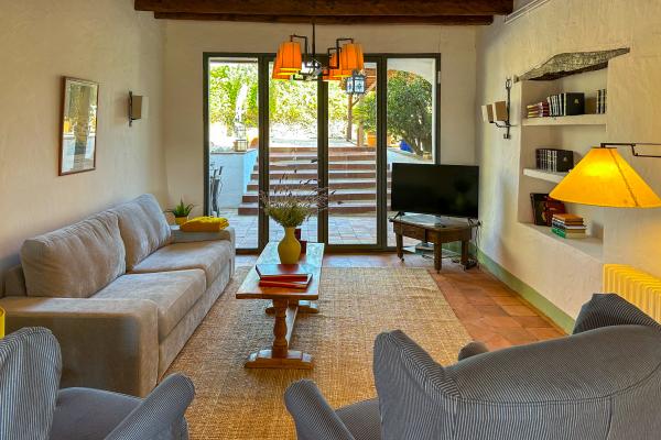 #77311 - Masia Palou Alt | Holiday Rentals | Hello Homes Sitges