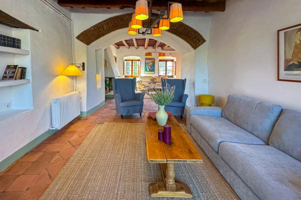 #77312 - Masia Palou Alt | Holiday Rentals | Hello Homes Sitges