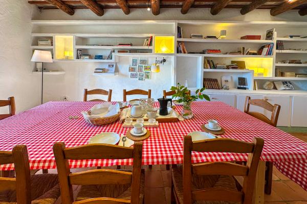 #77317 - Masia Palou Alt | Holiday Rentals | Hello Homes Sitges