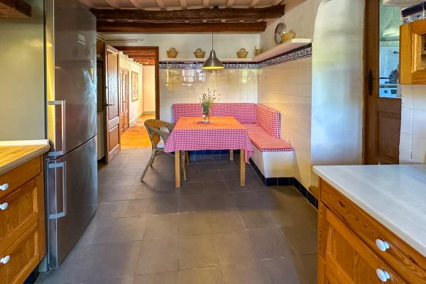 #77328 - Masia Palou Alt | Holiday Rentals | Hello Homes Sitges