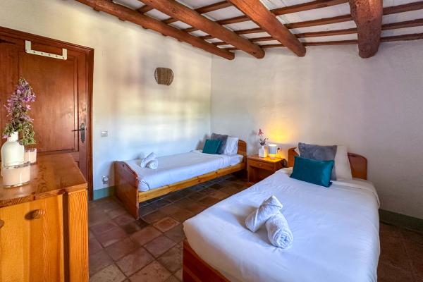 #77331 - Masia Palou Alt | Holiday Rentals | Hello Homes Sitges