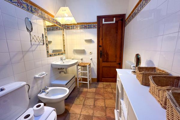 #77338 - Masia Palou Alt | Holiday Rentals | Hello Homes Sitges