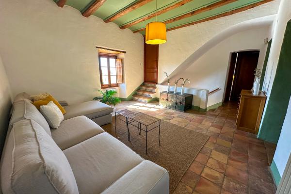 #77340 - Masia Palou Alt | Holiday Rentals | Hello Homes Sitges