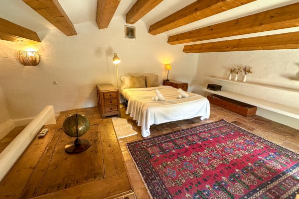 #77346 - Masia Palou Alt | Holiday Rentals | Hello Homes Sitges