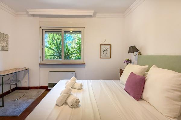 #78612 - Villa Terramar | Holiday Rentals | Hello Homes Sitges