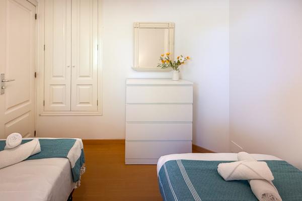 #78626 - Villa Terramar | Holiday Rentals | Hello Homes Sitges