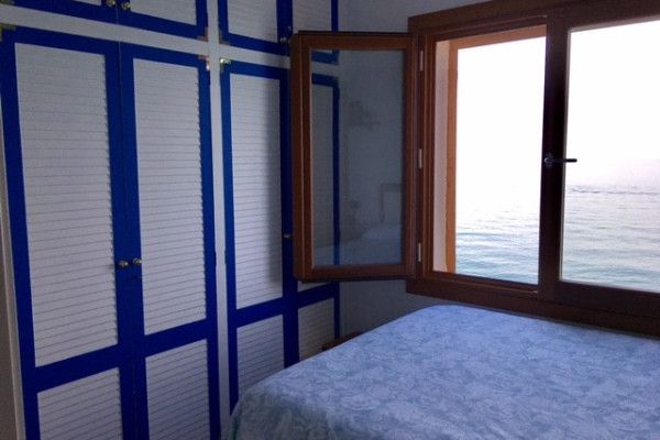 #7883 - The Magic Sea Front | Holiday Rentals | Hello Homes Sitges