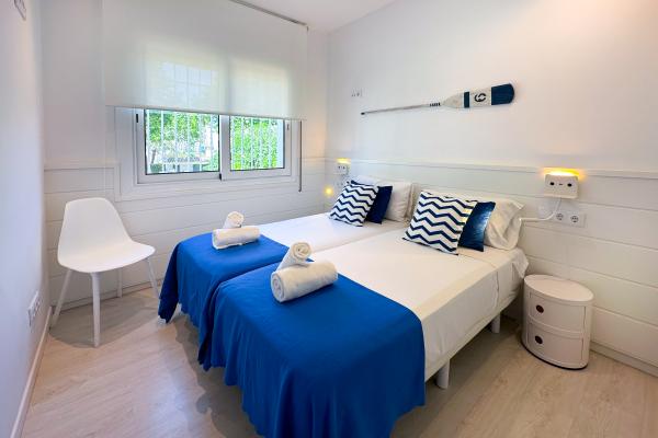 #80147 - The Luxor Apartment | Holiday Rentals | Hello Homes Sitges