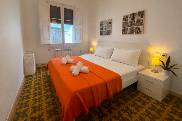 #80957 - Gaudi Apartment | Holiday Rentals | Hello Homes Sitges