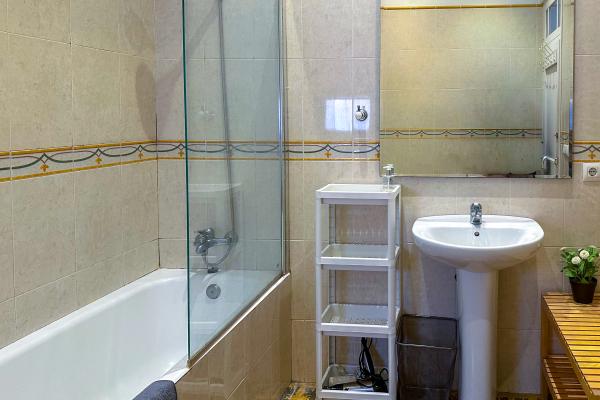 #80963 - Gaudi Apartment | Holiday Rentals | Hello Homes Sitges