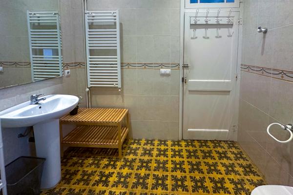 #80965 - Gaudi Apartment | Holiday Rentals | Hello Homes Sitges