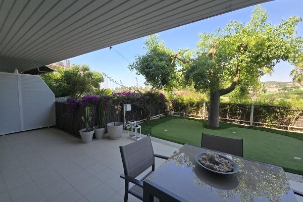 Golf Apartment