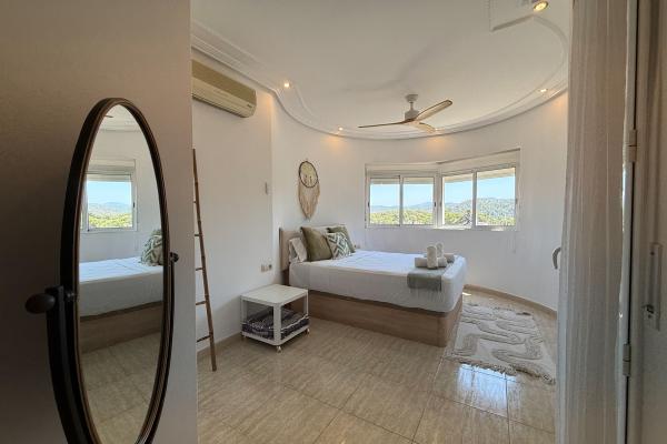 #85357 - Villa Claudia | Alquiler Vacacional | Hello Homes Sitges