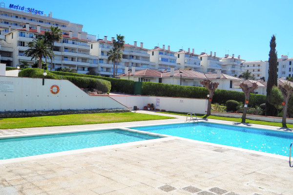 #8747 - The Moon Studio | Holiday Rentals | Hello Homes Sitges