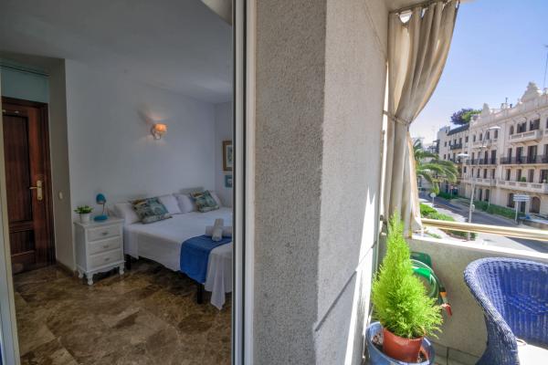 #89015 - The Rose | Alquiler Vacacional | Hello Homes Sitges
