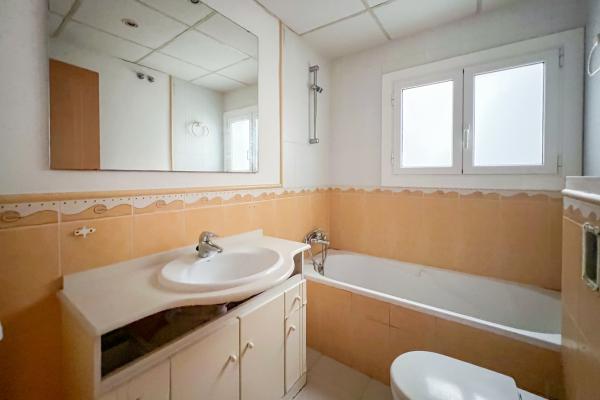 #53345 - Apartment - Centre, Vilanova i la Geltrú 