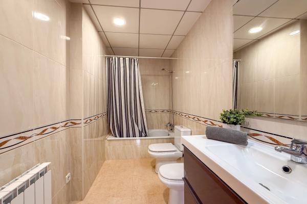 #54492 - Appartement - Centre, Sant Pere de Ribes | Immobilier | Hello Homes Sitges