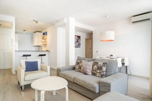 Warm Sands Apartment