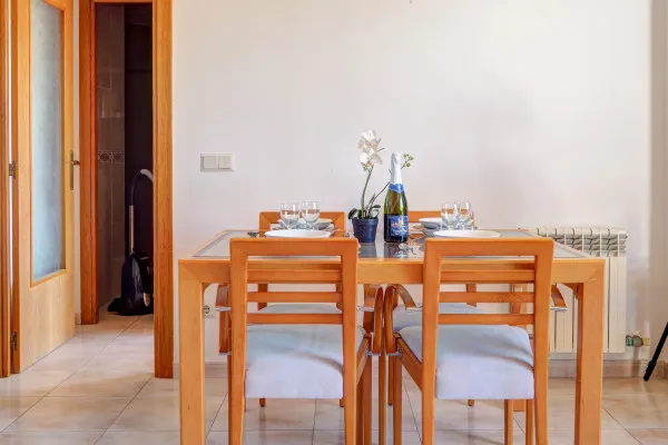 Castell Apartment