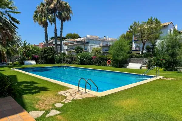 Front Beach Apartment