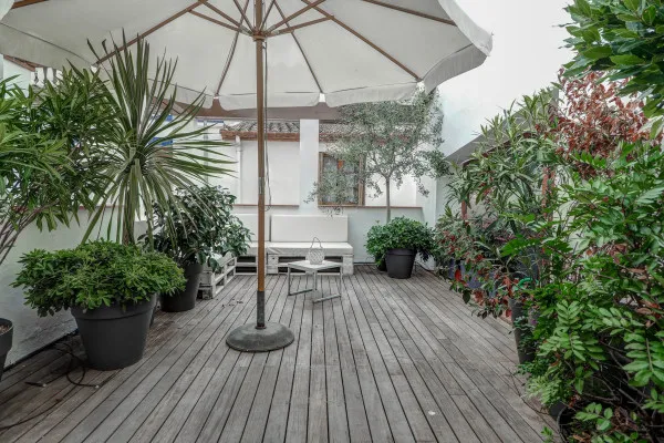 Beach Villa Aralinn