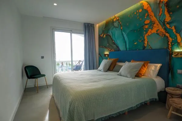 Jade Suite