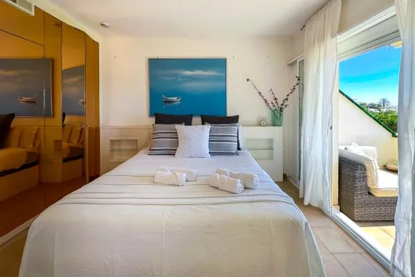 Calypso Apartment
