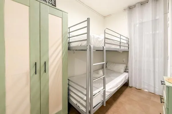 Benet Apartment