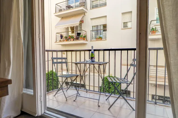 Araia Apartment