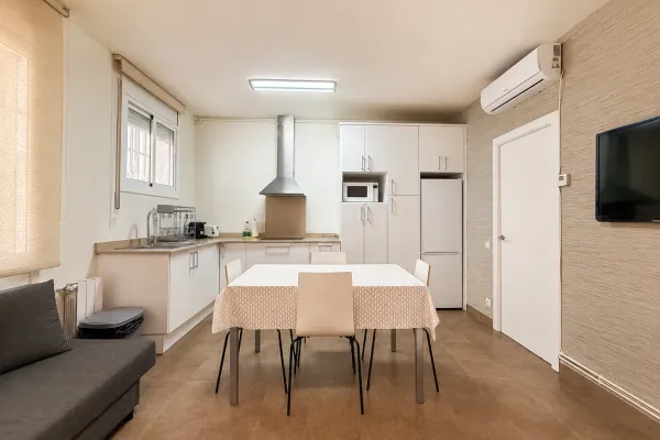 Benet Apartment