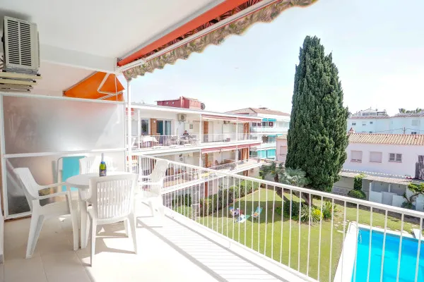 Sitges with pool near beach