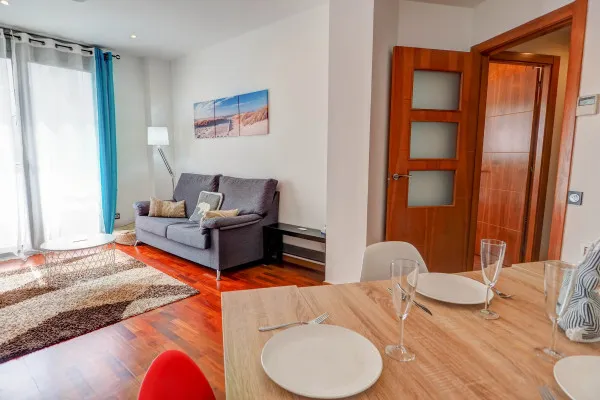Seaside April Apartment