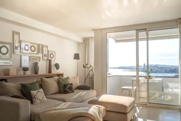 Sunset apartment