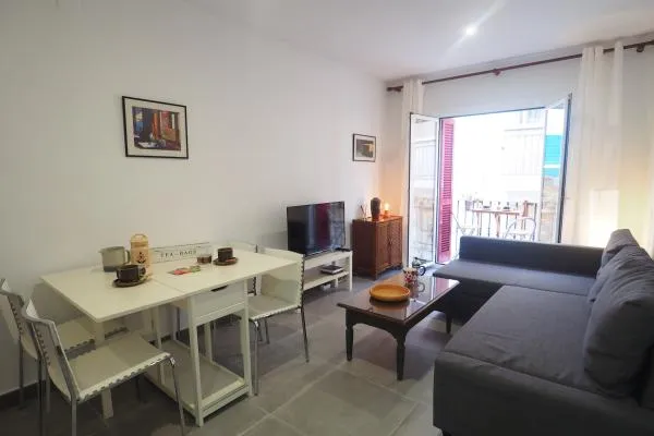 Balcony View Apartment